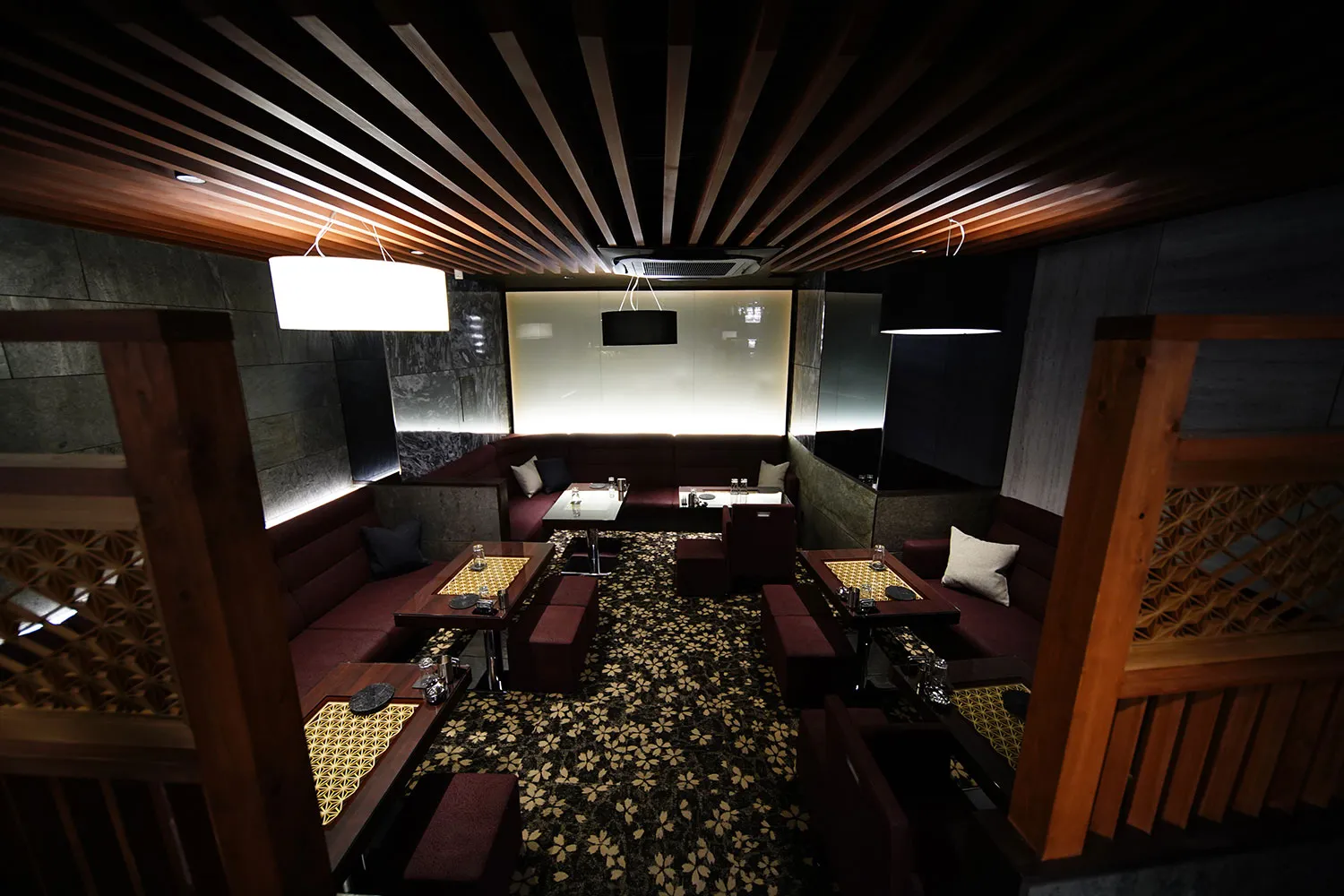 店内イメージスライダー-6